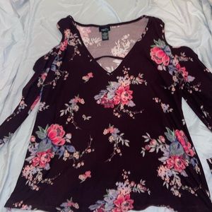 Floral Rue21 Long sleeve Cold Shoulder shirt